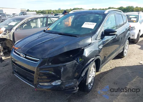 2015 Ford Escape Titanium из США, поврежденный, VIN 1FMCU0J96FUB26889